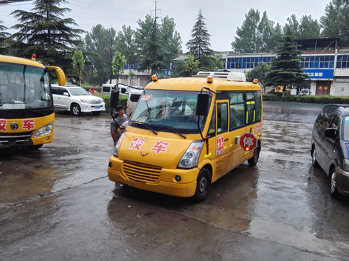 小型冷藏車出現(xiàn)異味怎樣排除？